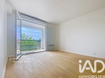 Appartement - 75 m² - 4 pièces