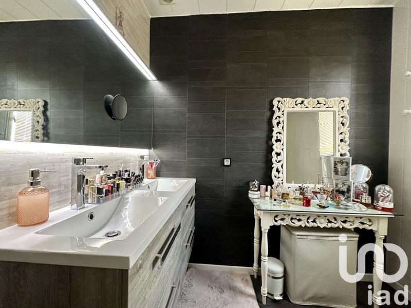 Maison - 190 m² - 7 pièces