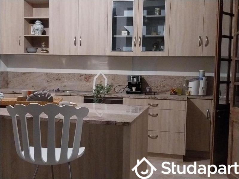 Chambre - 14 m² - 1 pièce