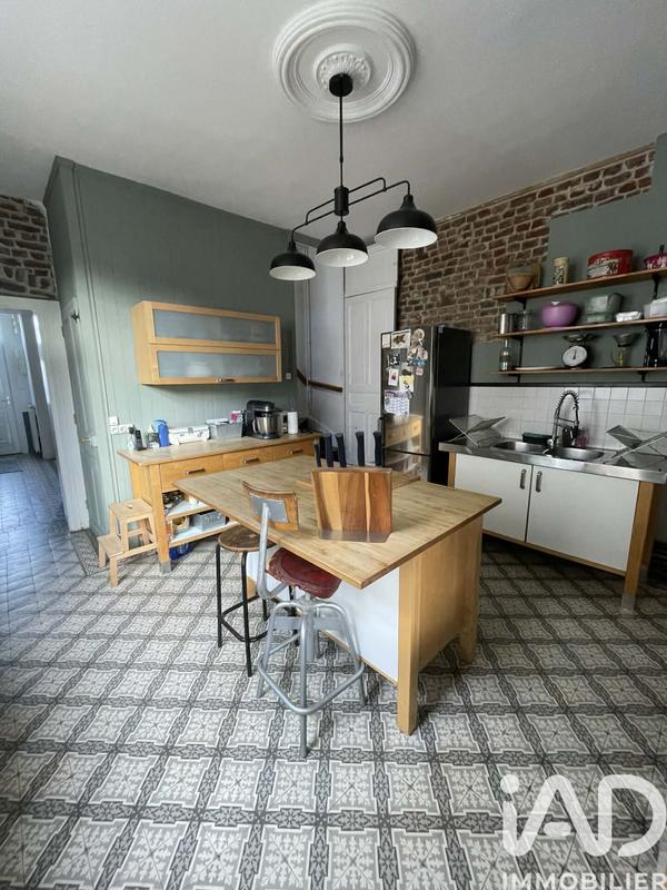 Maison - 145 m² - 6 pièces