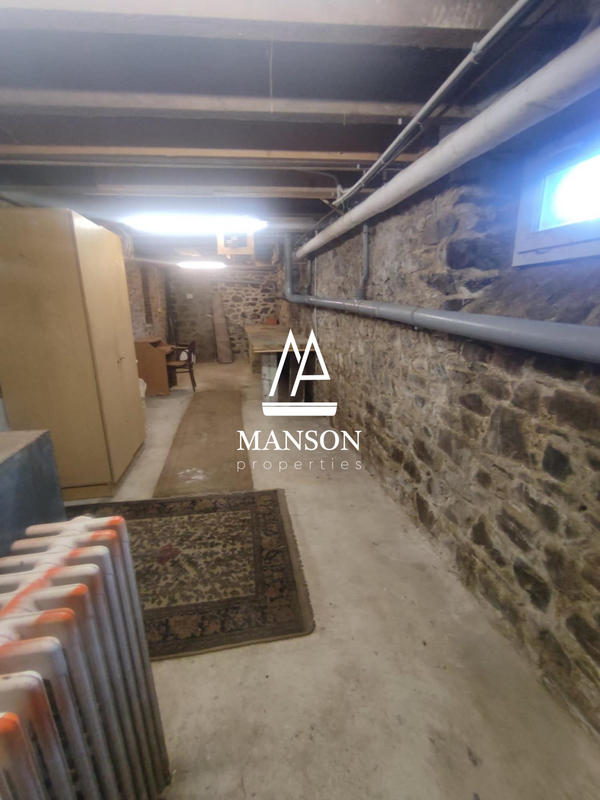 Maison ancienne - 139 m² - 8 pièces