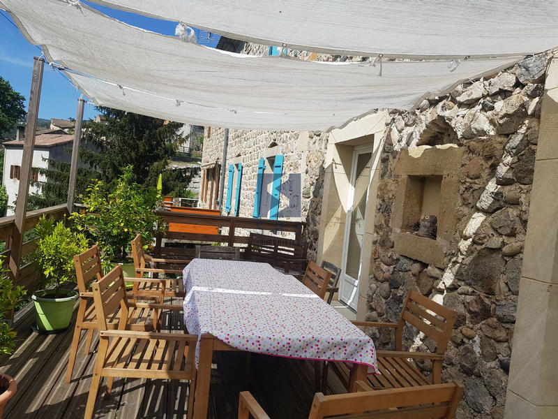 Maison - 140 m² - 6 pièces