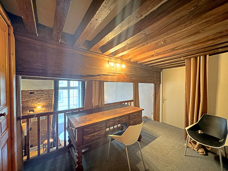 Appartement - 100 m² - 3 pièces