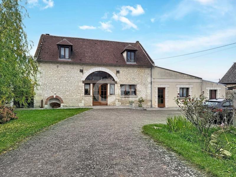 Maison - 193 m² - 6 pièces