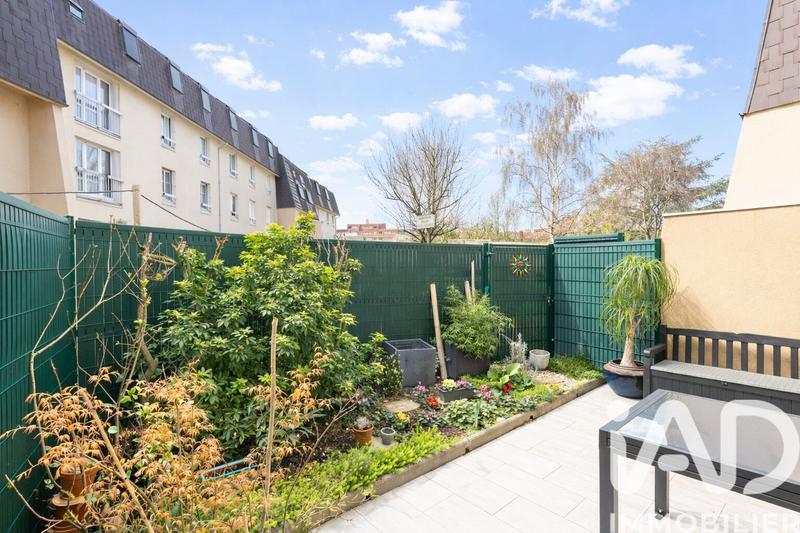 Appartement - 79 m² - 4 pièces