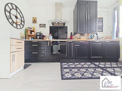 Maison - 104 m² - 4 pièces