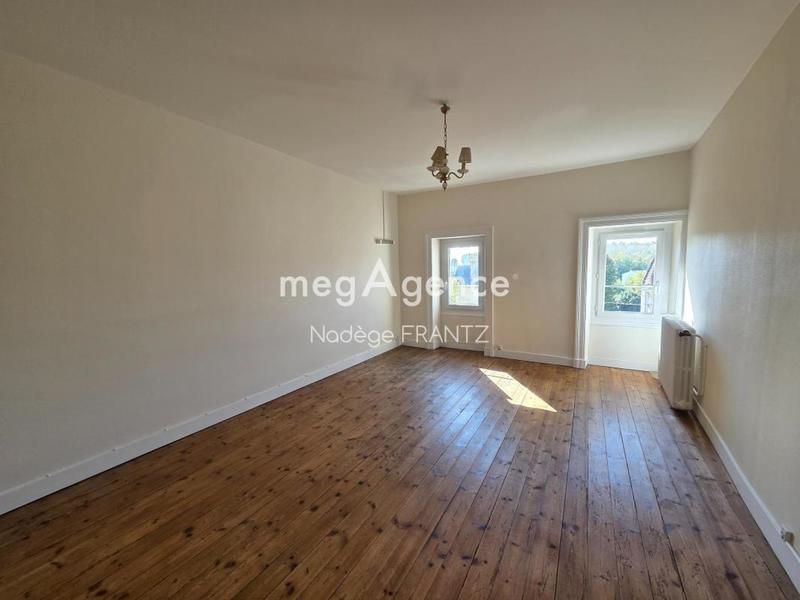 Maison - 192 m² - 8 pièces