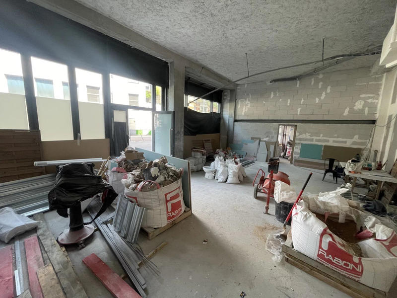 Fonds de commerce - Local commercial - 80 m²