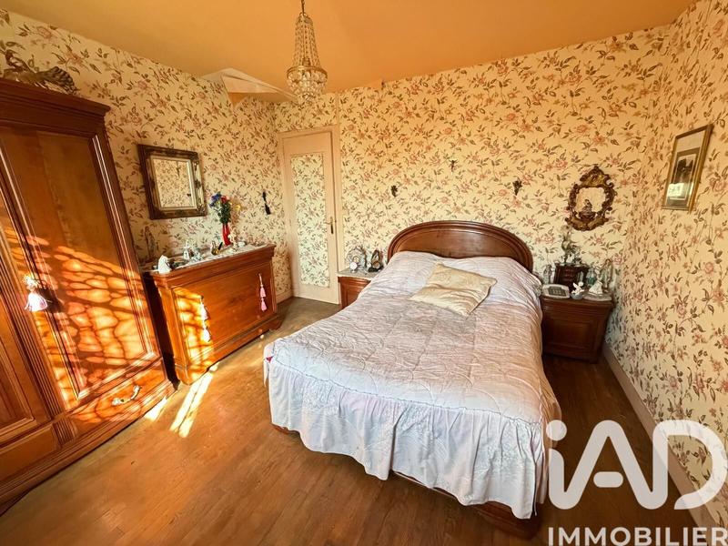 Maison - 92 m² - 5 pièces