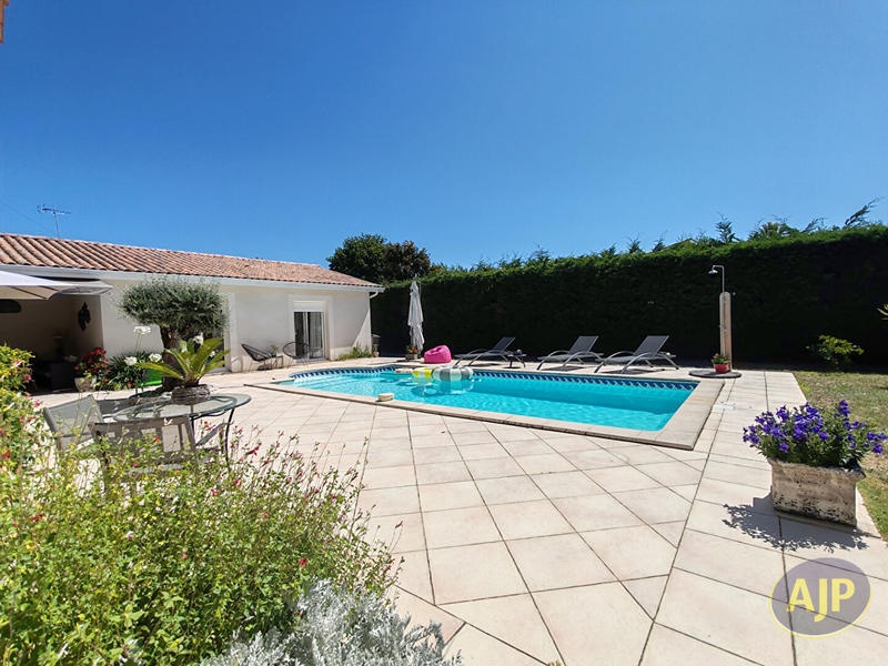 Maison - 173 m² - 5 pièces