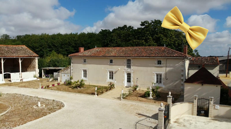 Maison - 246 m² - 5 pièces