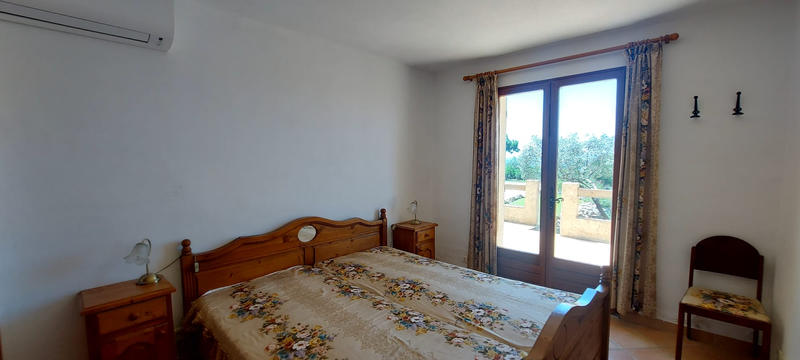 Villa - 190 m² - 6 pièces