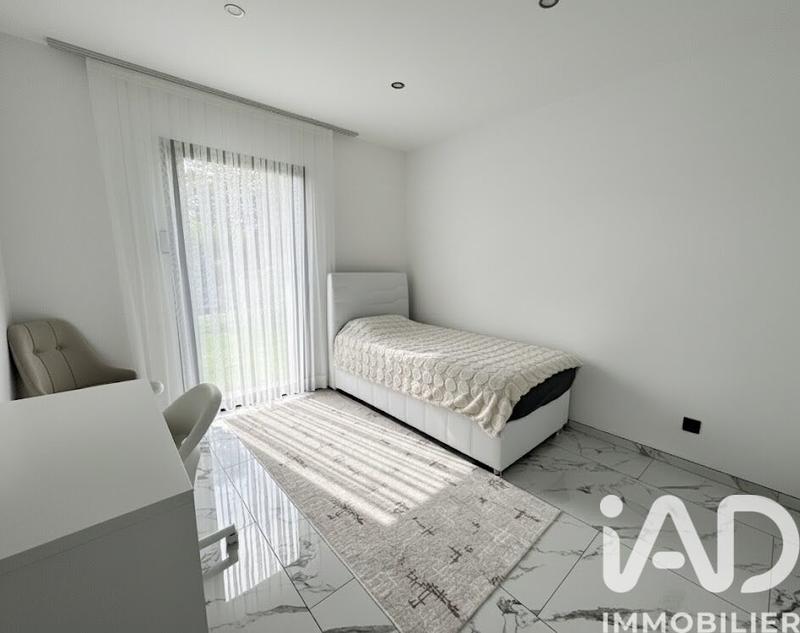 Maison - 146 m² - 5 pièces