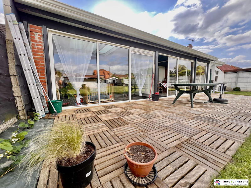 Maison - 180 m² - 5 pièces