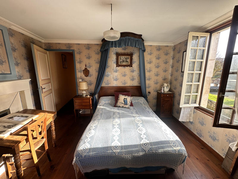 Maison - 95 m² - 5 pièces