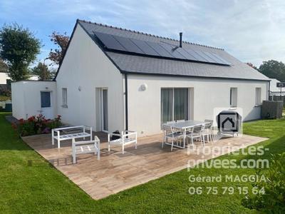 Maison - 92 m² - 7 pièces