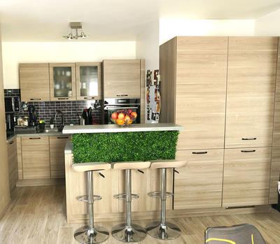 Appartement - 85 m² - 4 pièces