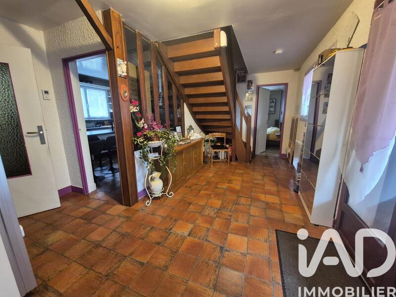 Maison - 120 m² - 5 pièces