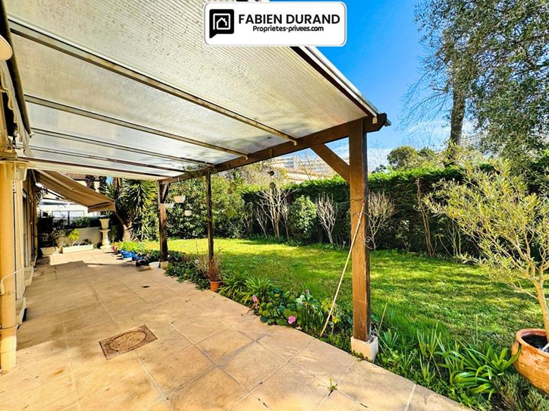 Appartement - 90 m² - 3 pièces