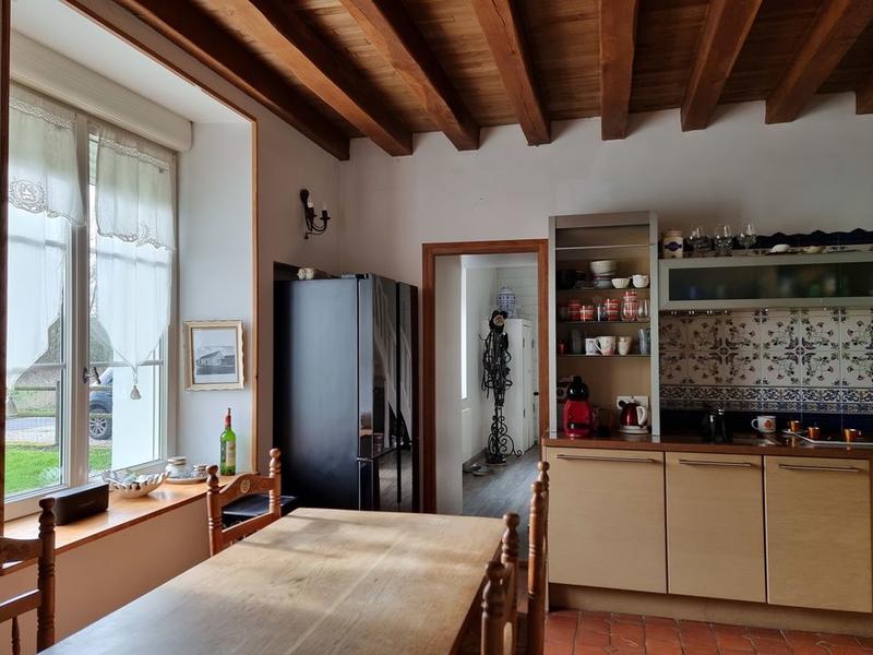 Maison chambre d'hôtes - 354 m² - 11 pièces