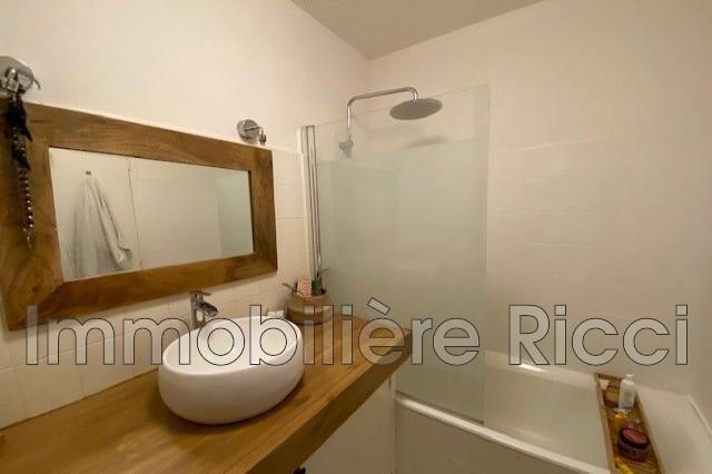 Appartement - 80 m² - 3 pièces