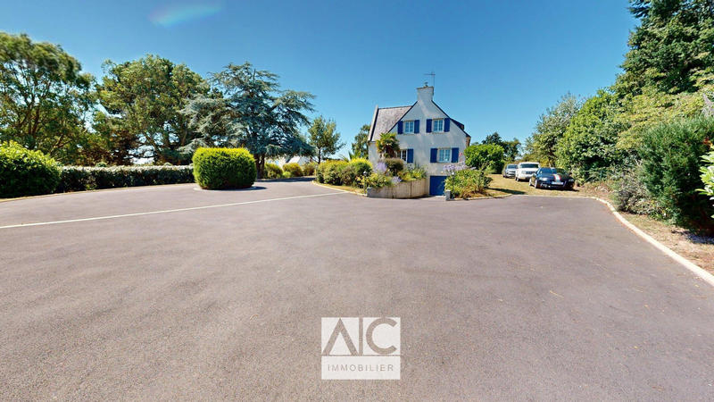 Maison - 152 m² - 7 pièces