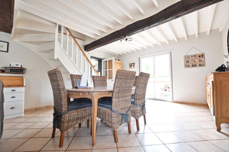 Maison - 110 m² - 4 pièces