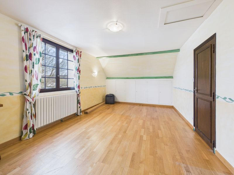 Maison - 170 m² - 6 pièces