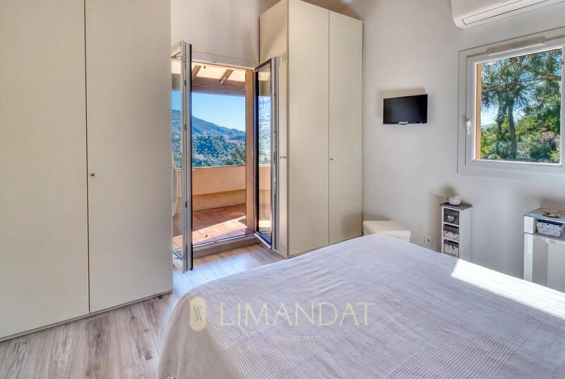 Villa - 161 m² - 6 pièces