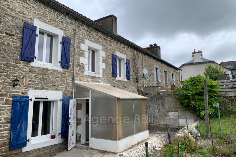 Maison - 102 m² - 5 pièces