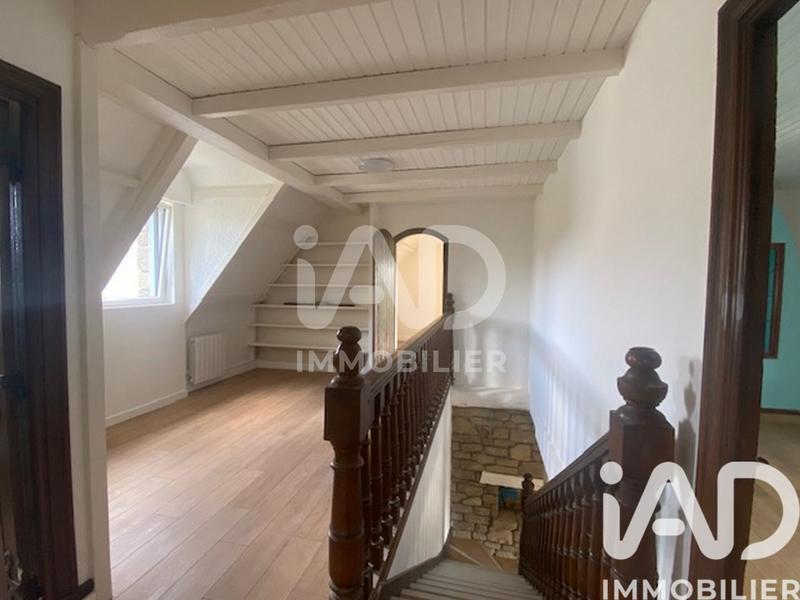 Maison - 224 m² - 7 pièces