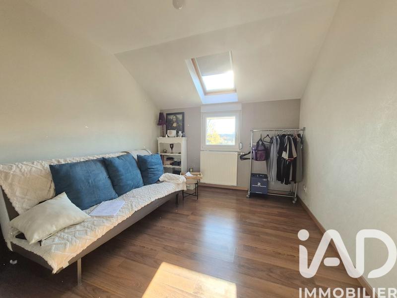 Maison - 122 m² - 5 pièces