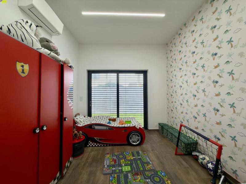 Maison - 165 m² - 4 pièces