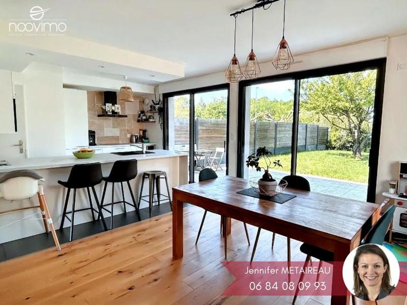 Maison - 94 m² - 4 pièces