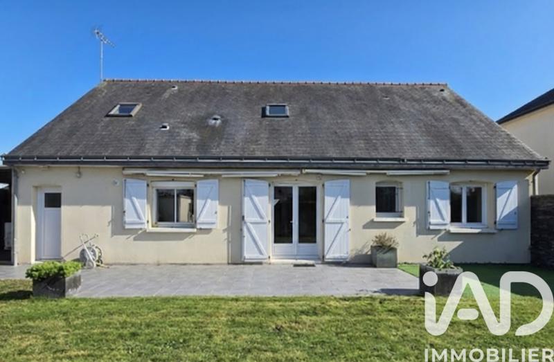 Maison - 162 m² - 8 pièces