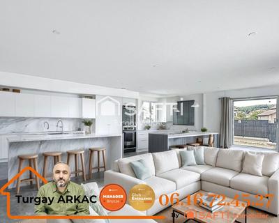 Maison - 123 m² - 5 pièces