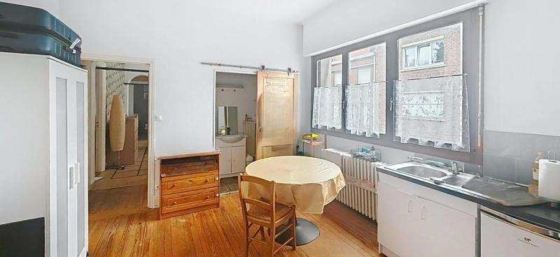 Maison - 350 m² - 12 pièces