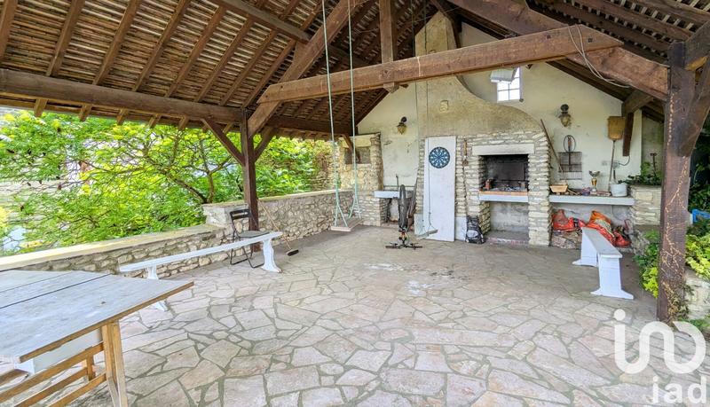 Maison - 190 m² - 10 pièces