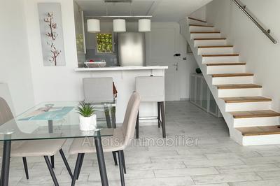 Mazet - 50 m² - 2 pièces