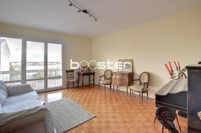 Appartement ancien - 74 m² - 3 pièces