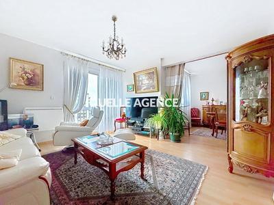 Appartement - 81 m² - 4 pièces