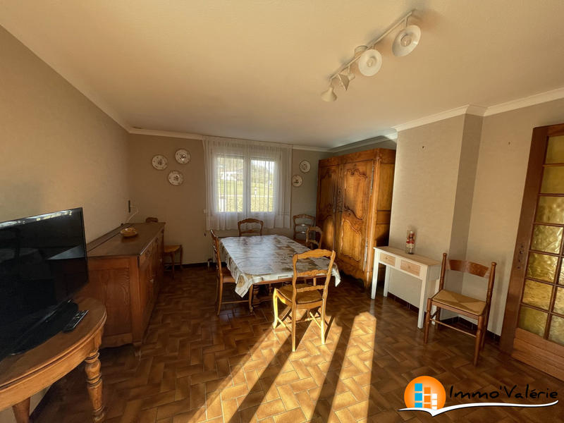 Maison - 116 m² - 6 pièces