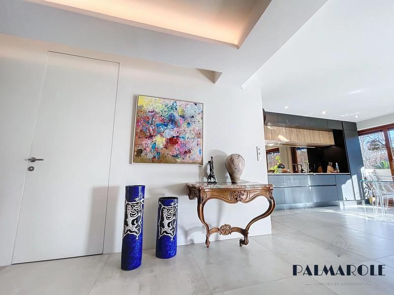 Appartement - 97 m² - 3 pièces