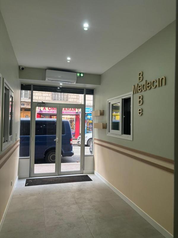 Fonds de commerce - Local commercial - 86 m²