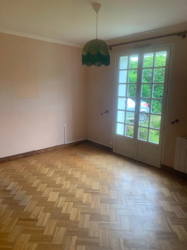 Maison - 150 m² - 10 pièces