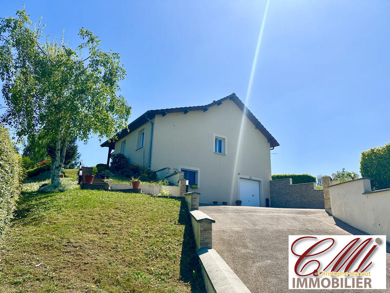 Maison - 110 m² - 5 pièces