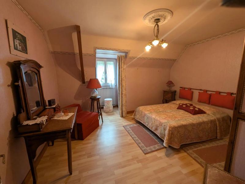 Maison - 170 m² - 5 pièces