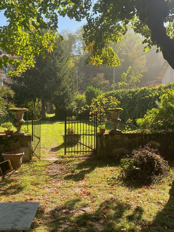 Maison - 410 m² - 11 pièces