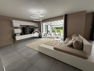 Maison - 145 m² - 6 pièces