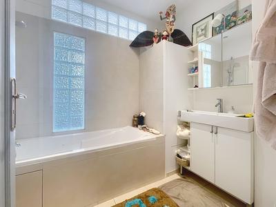 Appartement - 138 m² - 4 pièces